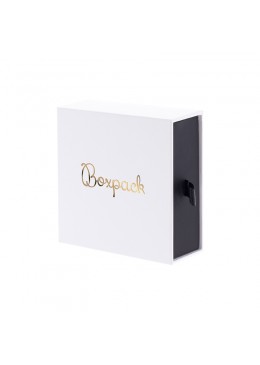PB-3-B CAJA BLANCA COLGANTE Y PENDIENTES 90X87X39 Mm.