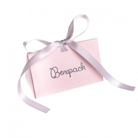 Caja de carton automontable con lazo para joyas bisuteria y joyeria color rosa cuarzo