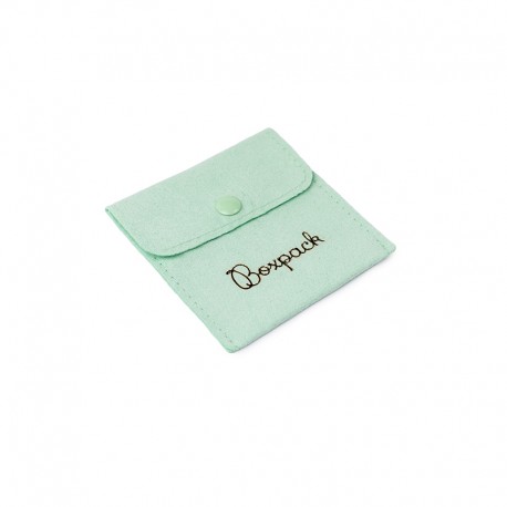 Bolsa suede aguamarina cierre de solapa y boton 79x79 Mm. S-502