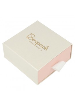 CAJA COLGANTE Y PENDIENTES 90x87x40 Mm. BLANCA SG-3-B-RS