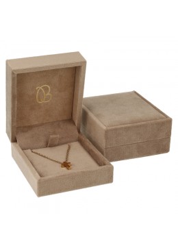 ESTUCHE PARA COLGANTE COLOR ARENA 72x83x37 Mm. VT-3-C-AR