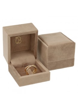 ESTUCHE PARA ANILLO CON PATILLA COLOR ARENA 62x67x52 Mm. VT-1-SP-AR